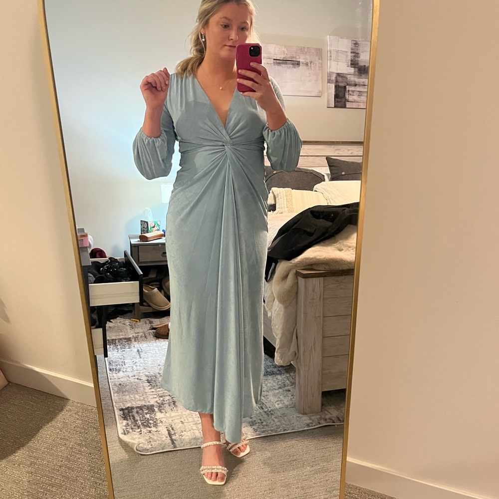 Light blue Long Sleeve Gown with V-Neck and Slit for Wedding Guest